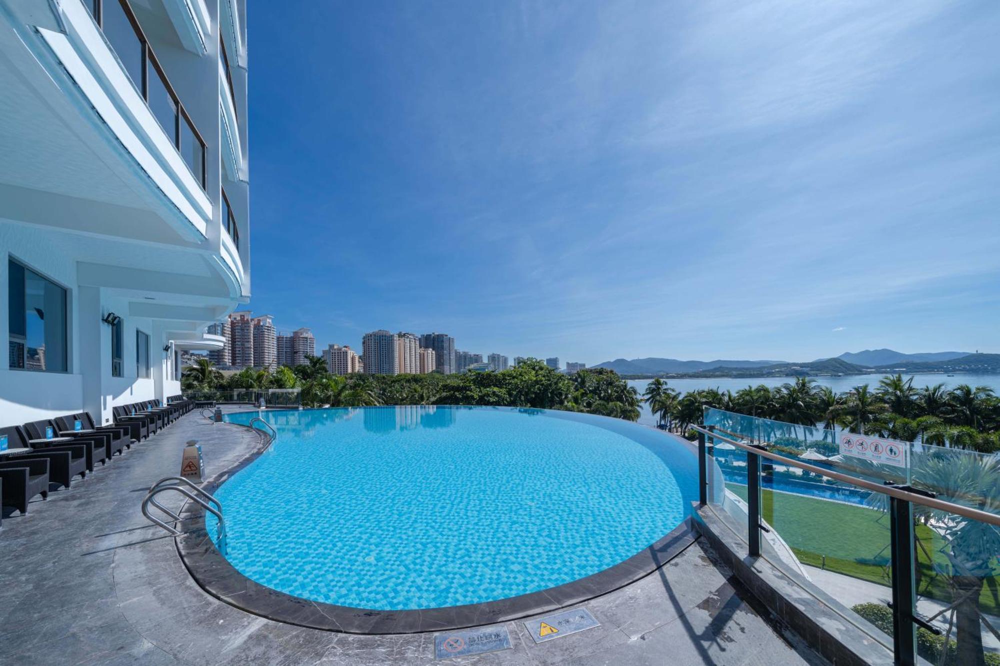 Sanya Junji Seaview Hotel Bagian luar foto